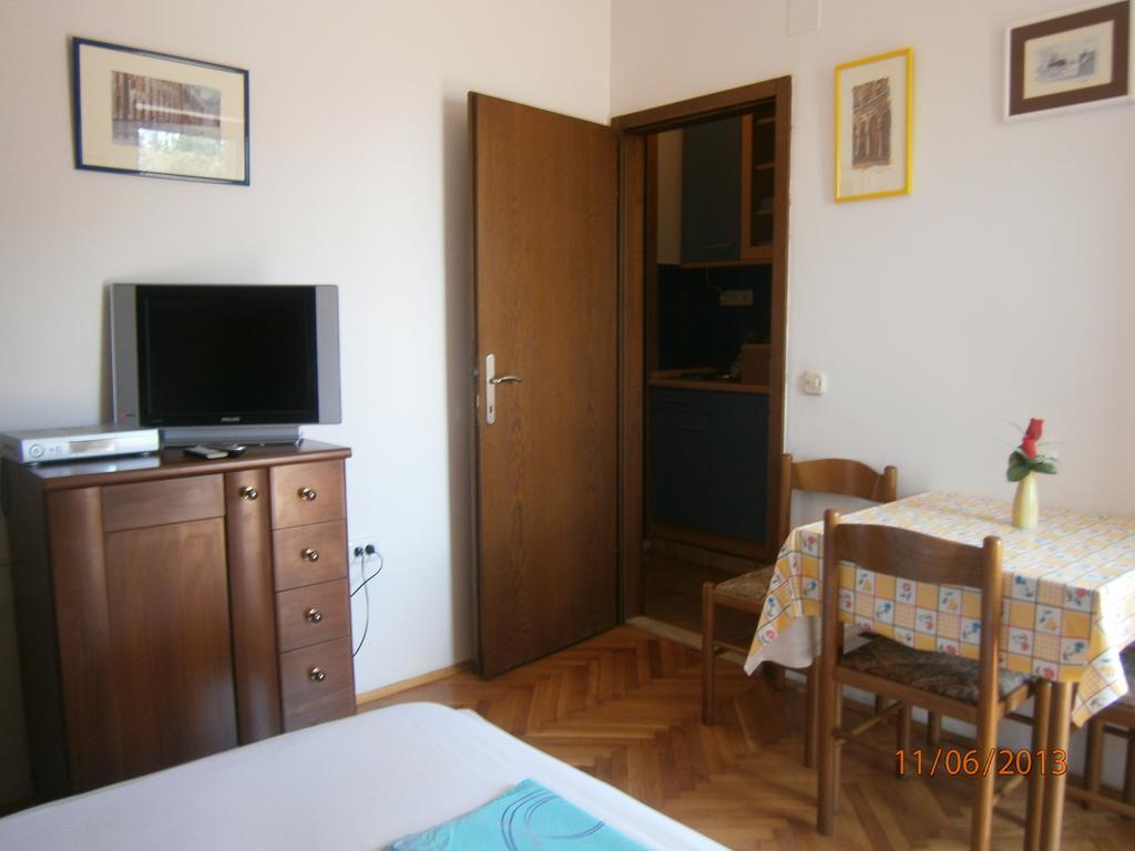 Villa Miranda - Croazia Omiš Szoba fotó