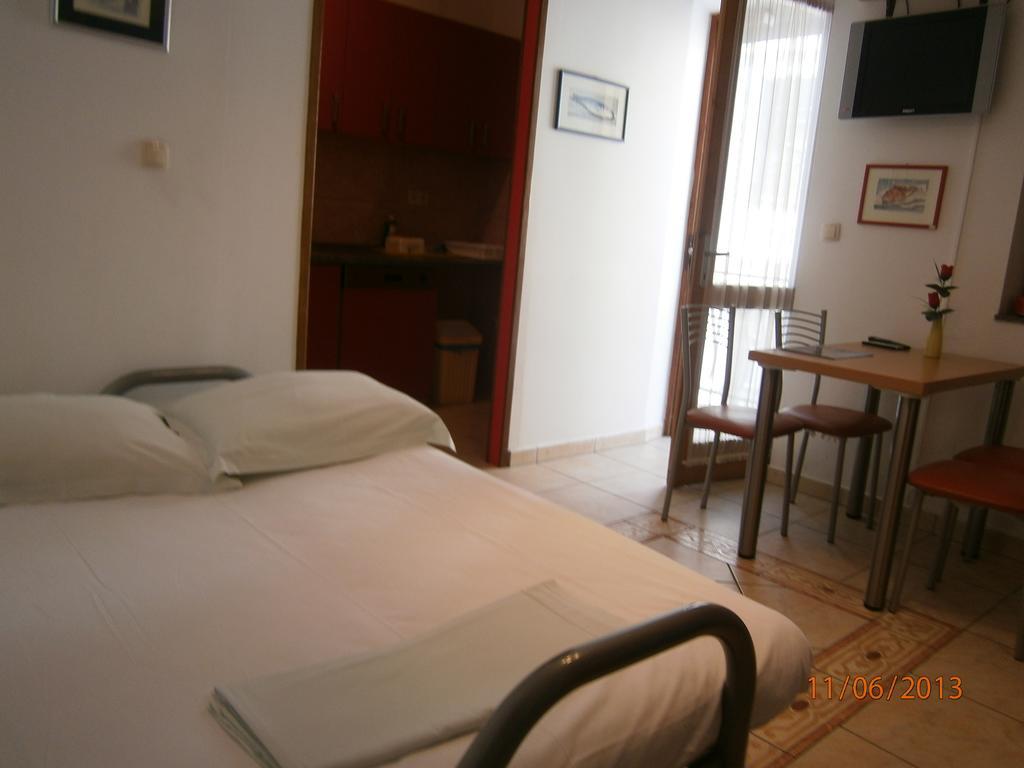 Villa Miranda - Croazia Omiš Szoba fotó